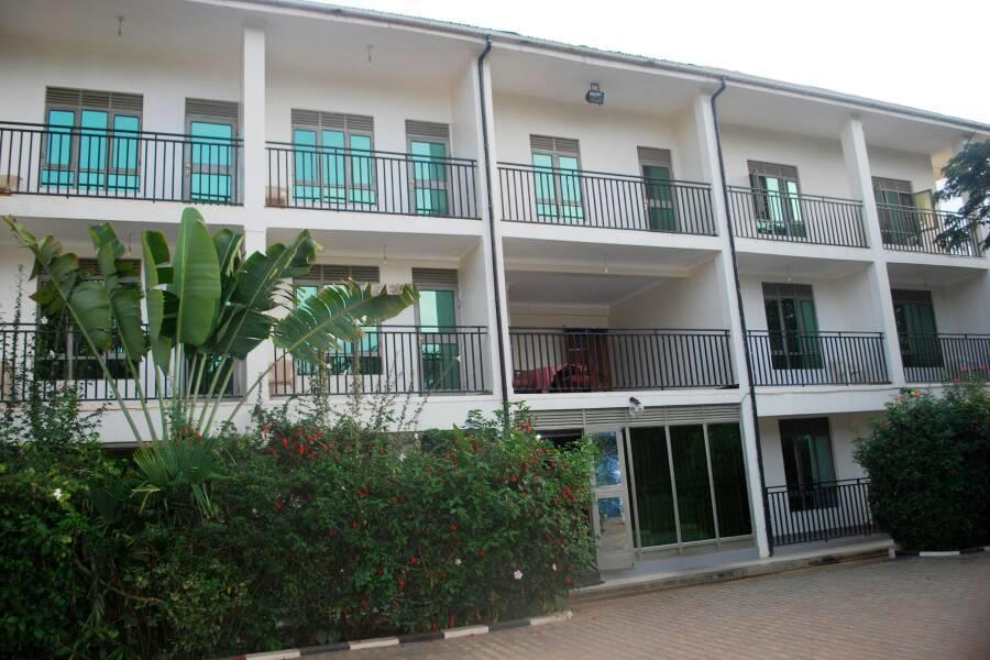 Palm World Hotels Mbarara Екстериор снимка